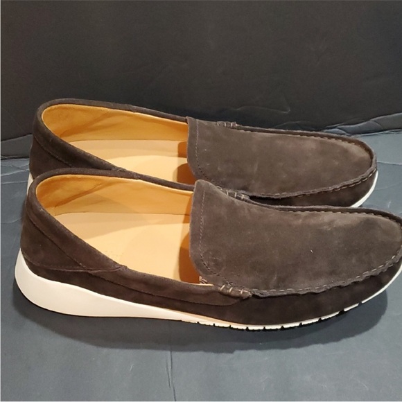 OluKai Ka'a men's dark brown Italian suede driving Loafer brand new size size 8